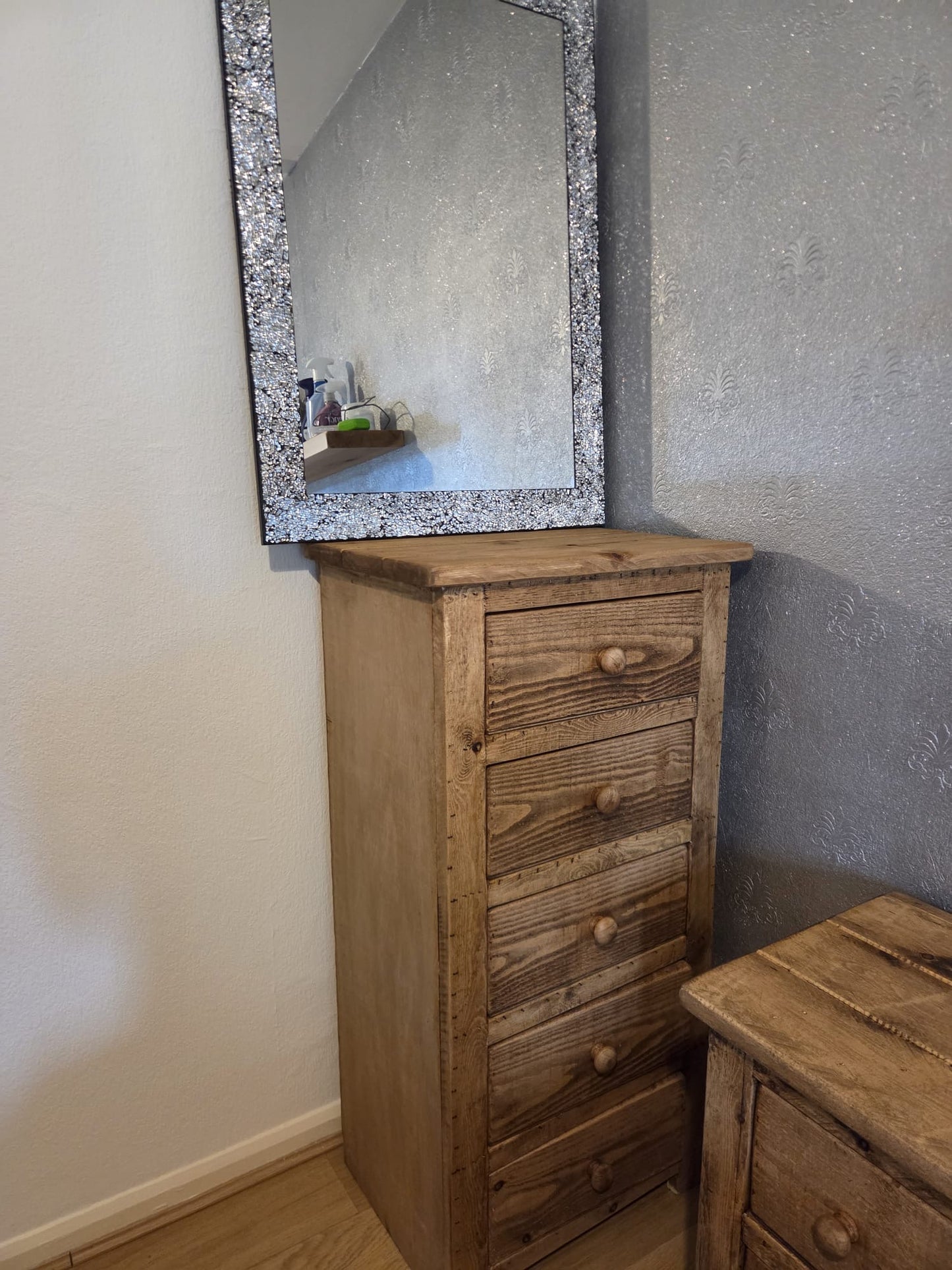 Matching wooden bedroom furniture package in rustic finish
