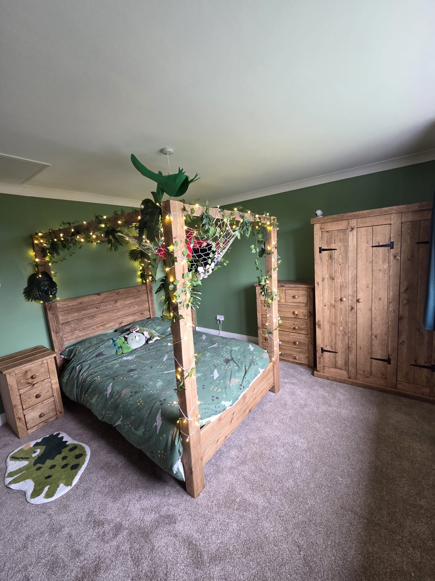 Three Skulls Furniture handmade bedroom furniture package