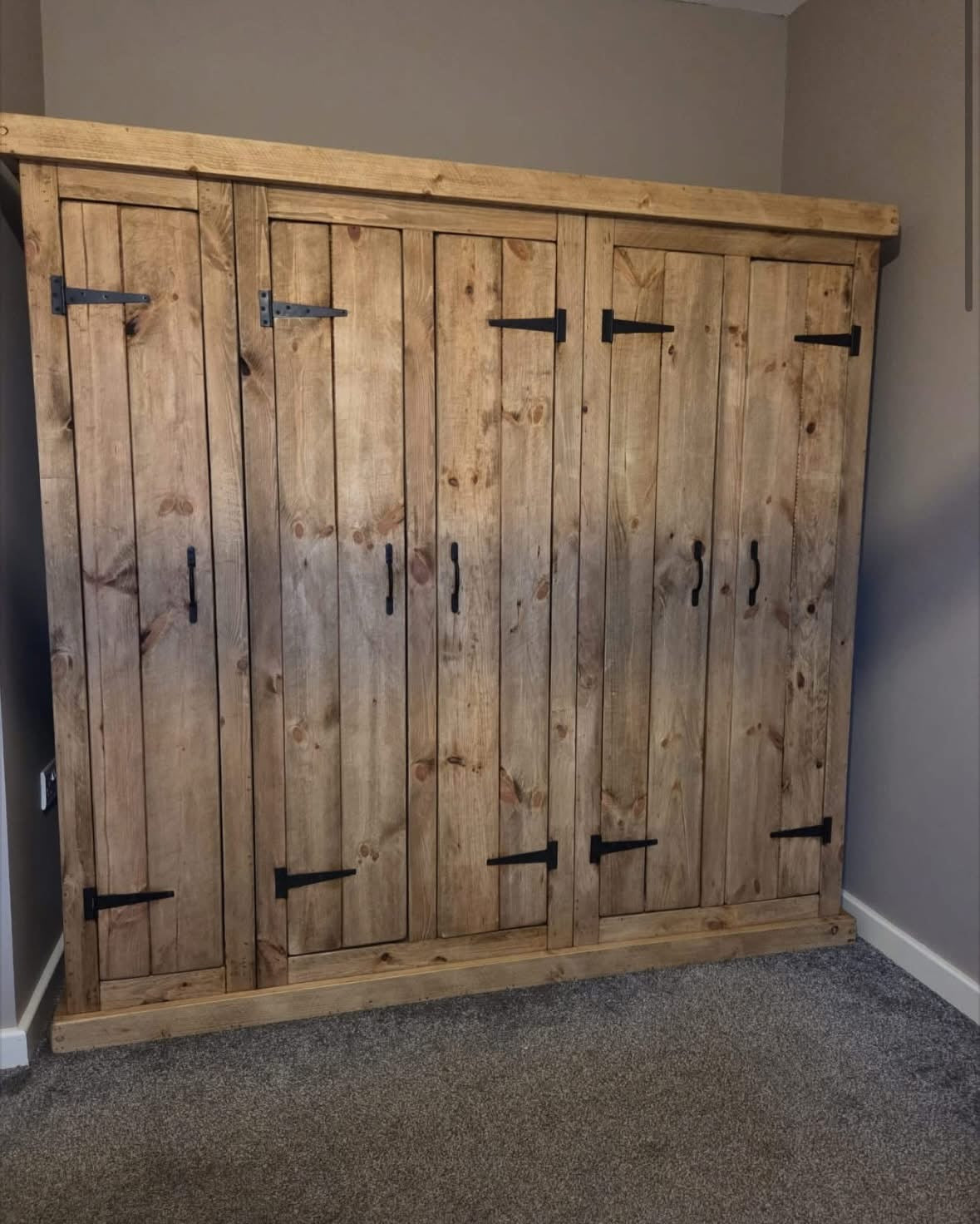 Wooden wardrobe handmade by Three Skulls Furniture